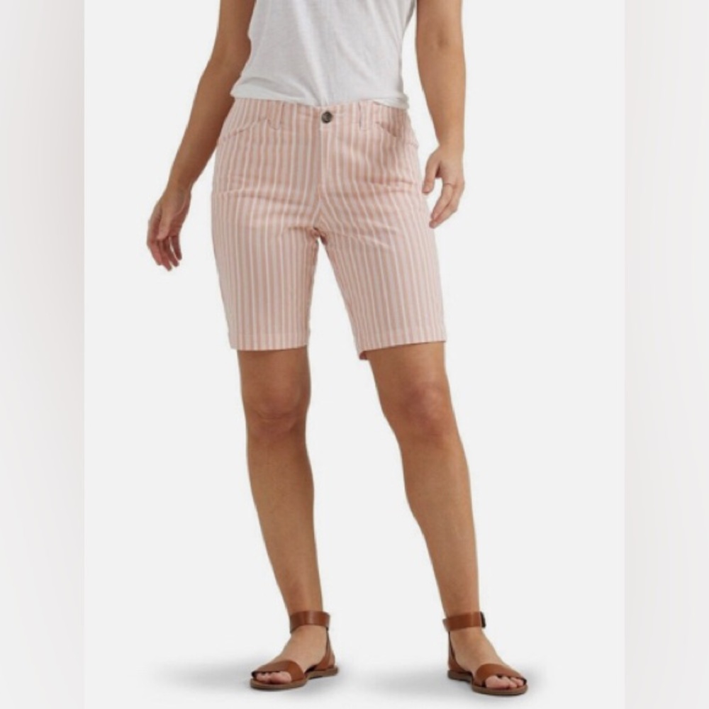 NEW Lee‎ Striped Bermuda Shorts. 18